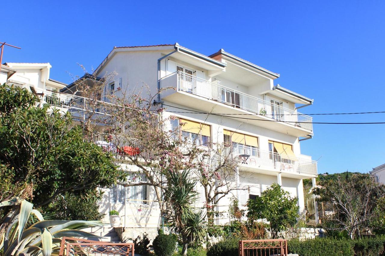 Apartments With A Parking Space Sumpetar, Omis - 9436 ภายนอก รูปภาพ