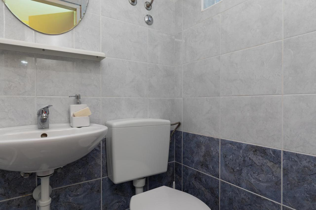 Apartments With A Parking Space Sumpetar, Omis - 9436 ห้อง รูปภาพ
